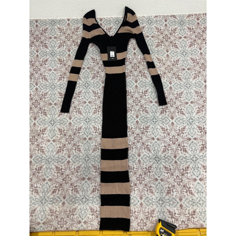 Fashion Nova Kallan Striped Knit Dress Black Tan Ribbed V-Neck Maxi ZD21449S1 M